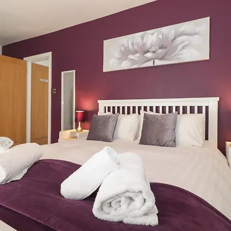 Holiday home Aryelle House *